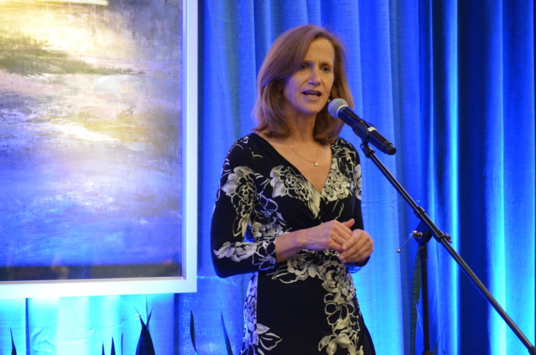 Wendy Rumrill